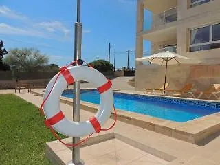 Hotel Cala Figuera 3*